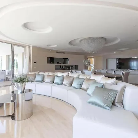 Prestigious And Elegant Appartamento