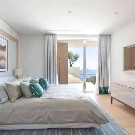 Prestigious And Elegant Appartement *